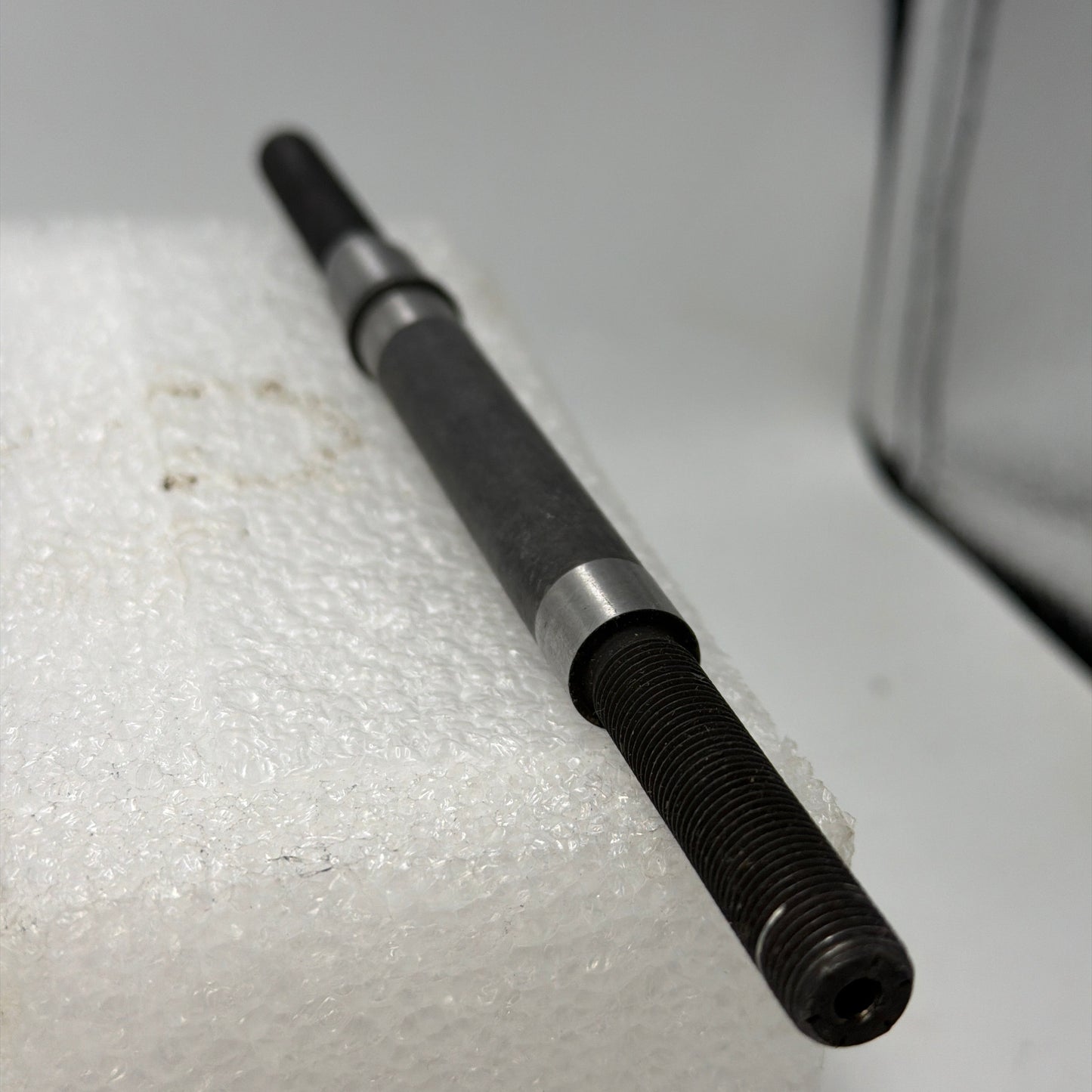 Radio Bikes Dirt Jumper Rear Axle 3/8 (Griffin, Fiend, Asura, Minotaur)