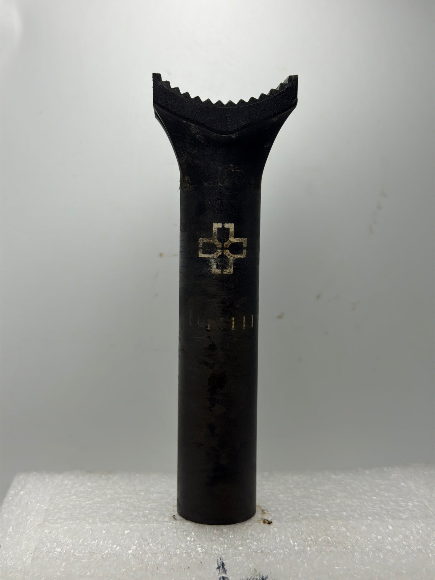 Used Duo Pivotal Post