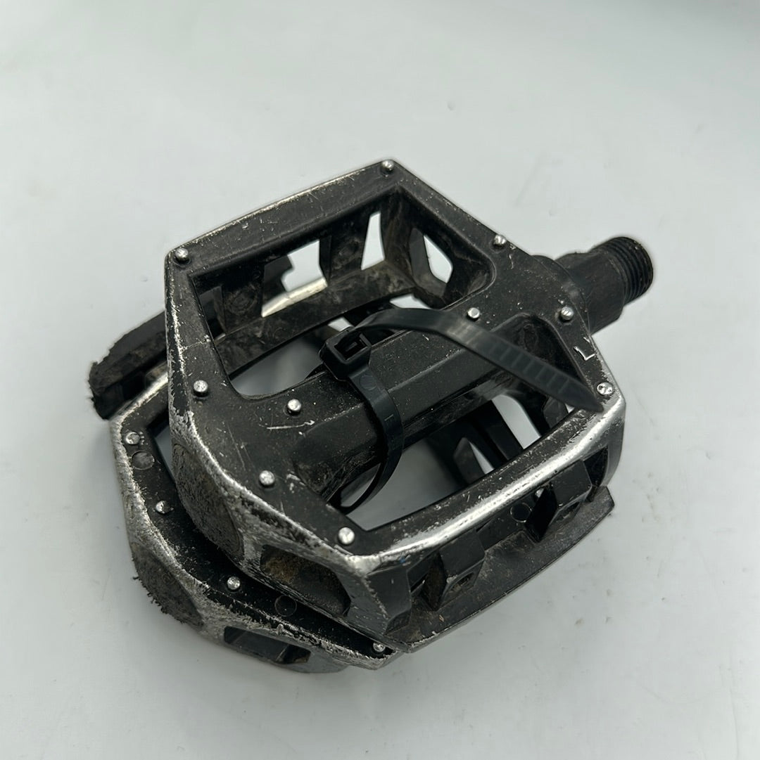 Used Mini Pedals for JR BMX – Harvester Bikes - Main Image