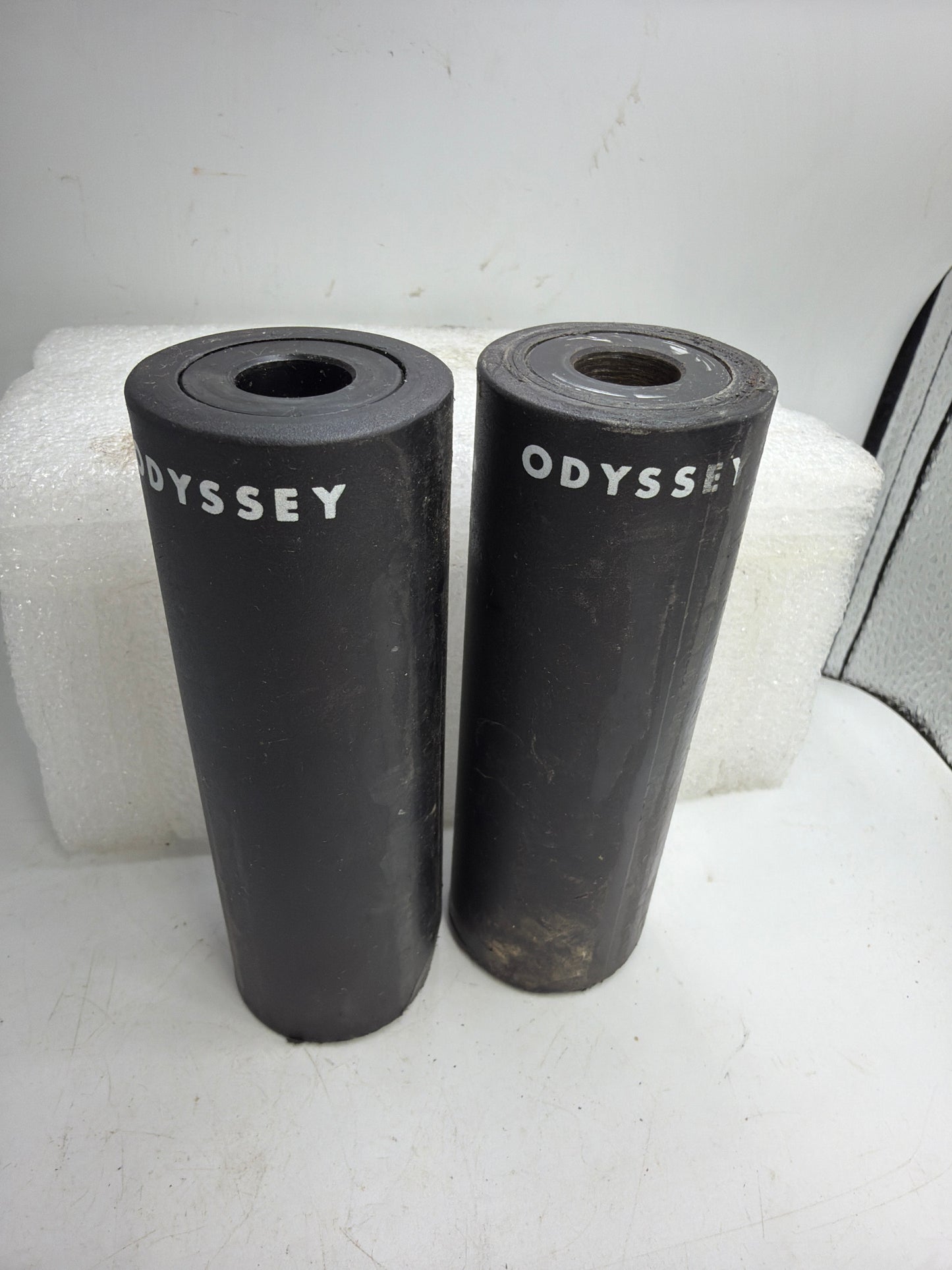 Used Odyssey JPEG Pegs (Pair)