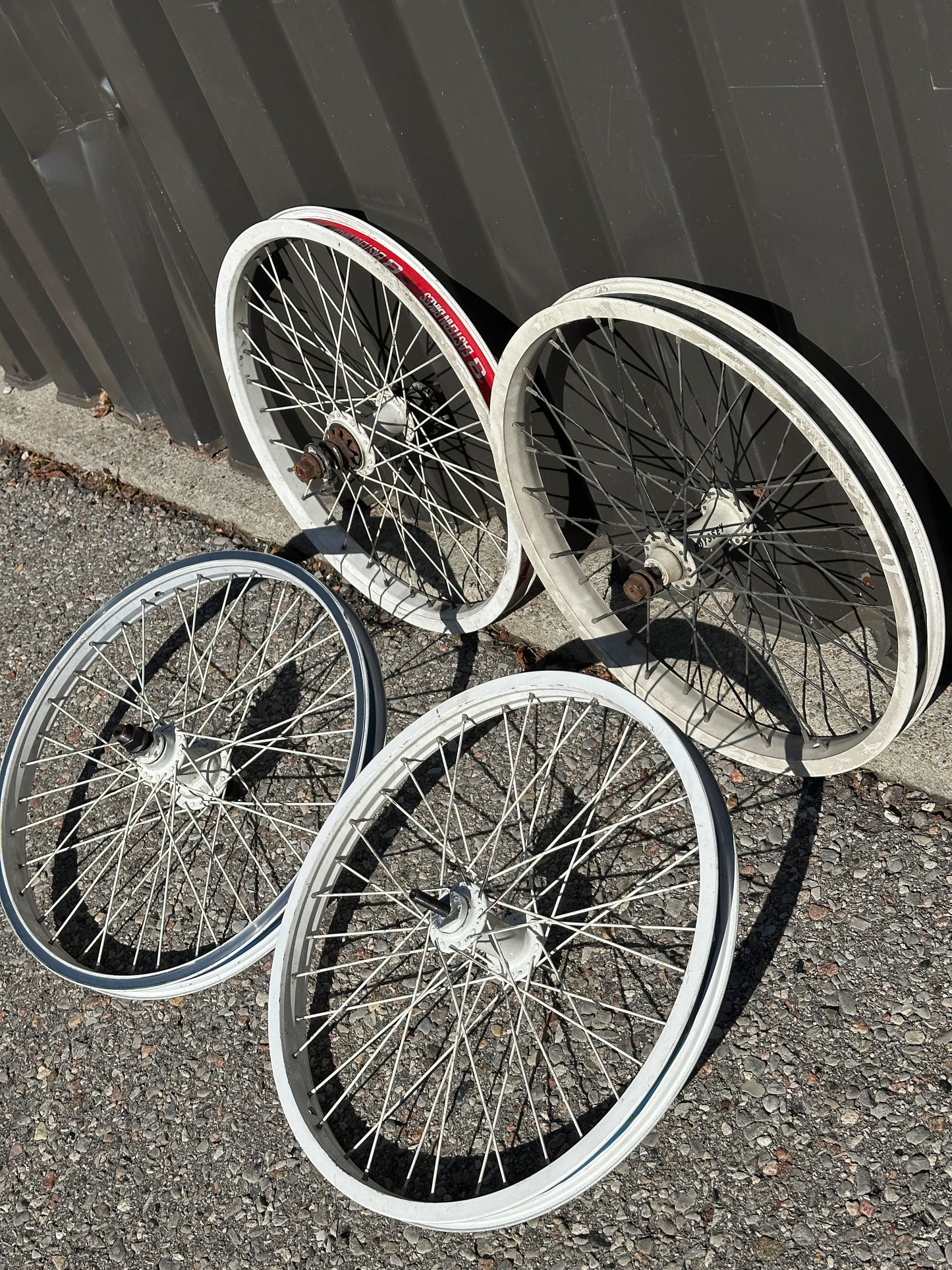 Used White Cassette Wheelsets
