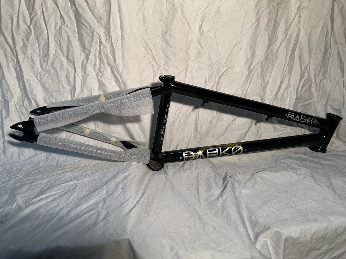 RADIO DARKO 20" FRAME BLACK