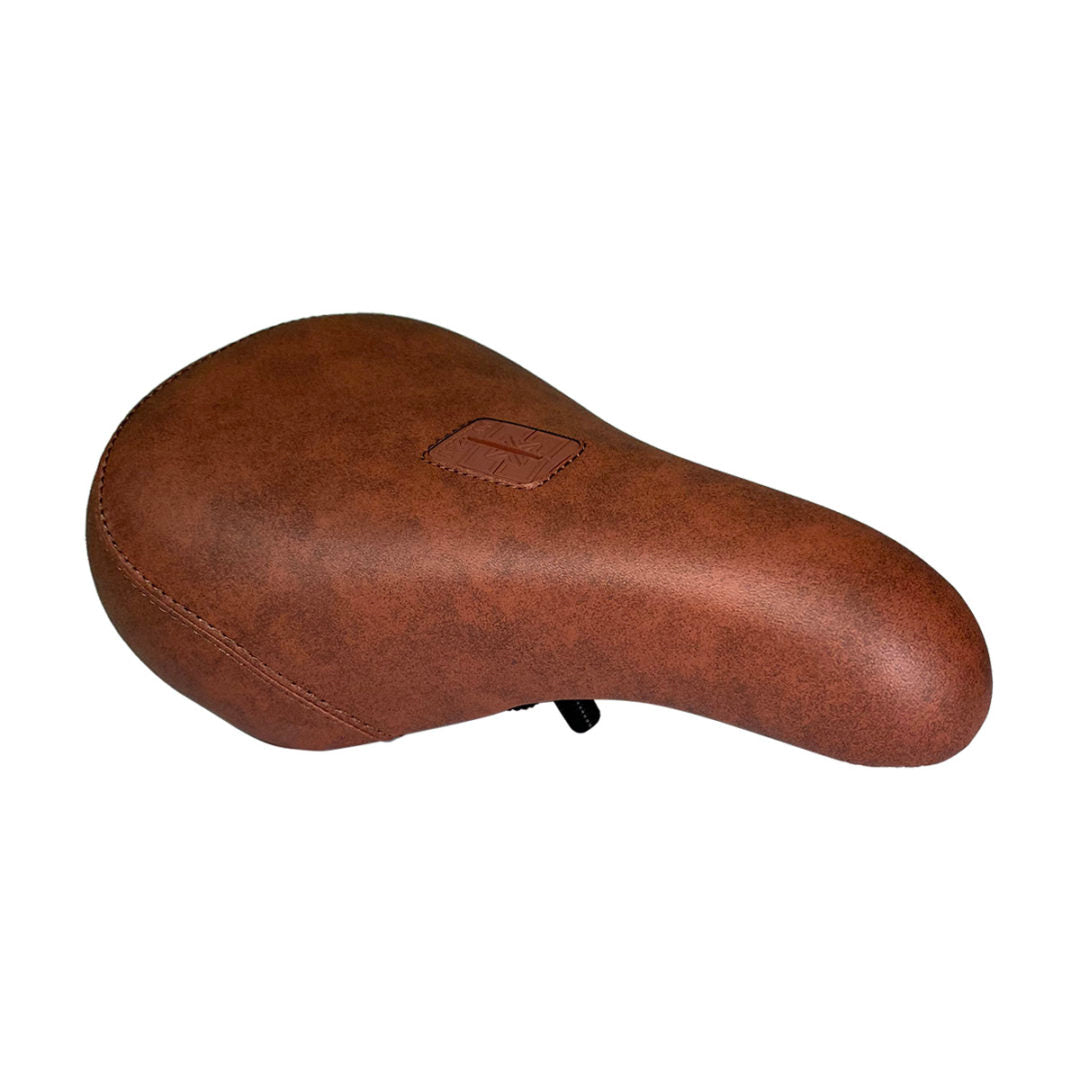 FIT BARSTOOL PIVOTAL SEAT