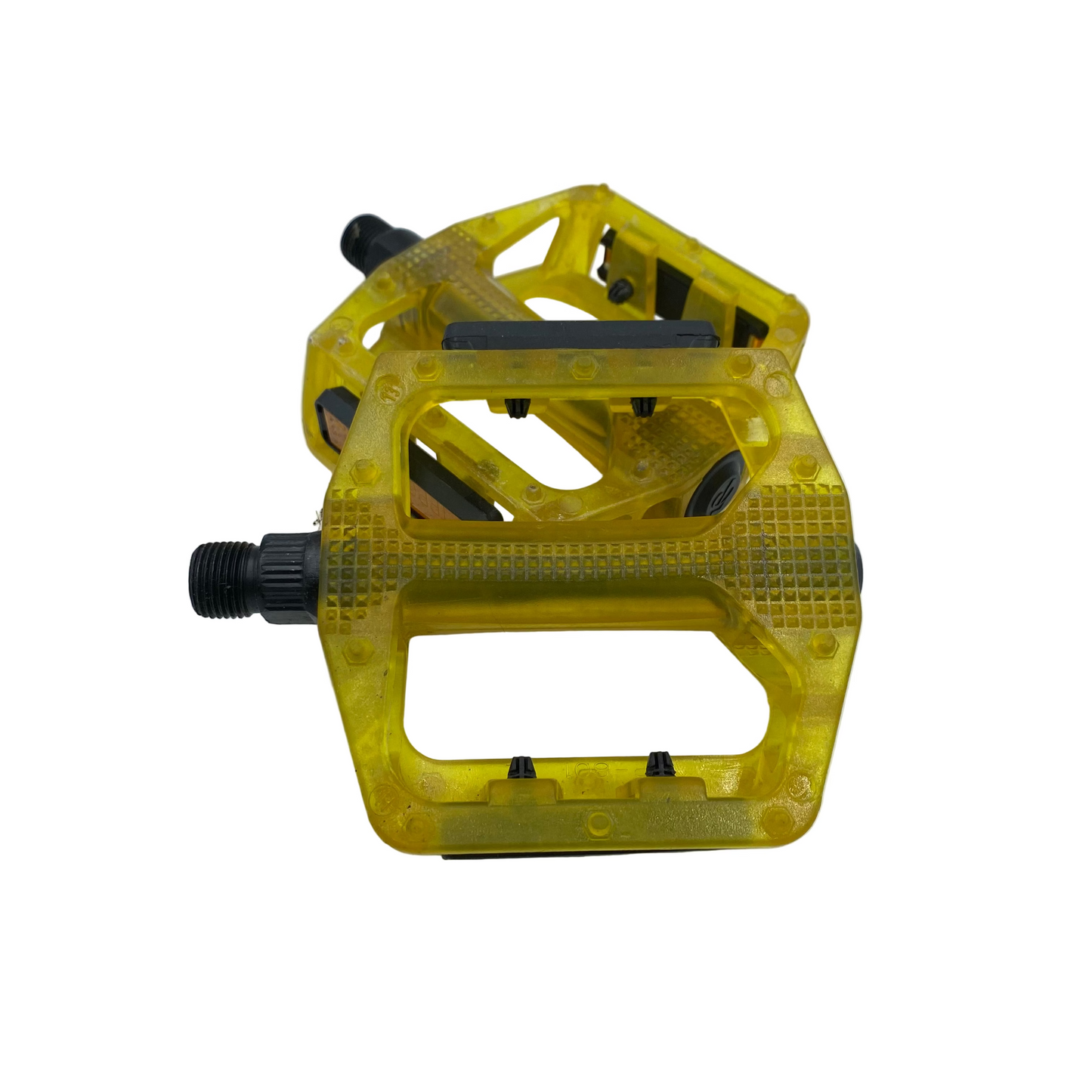 Used Translucent Yellow Pedals 9/16