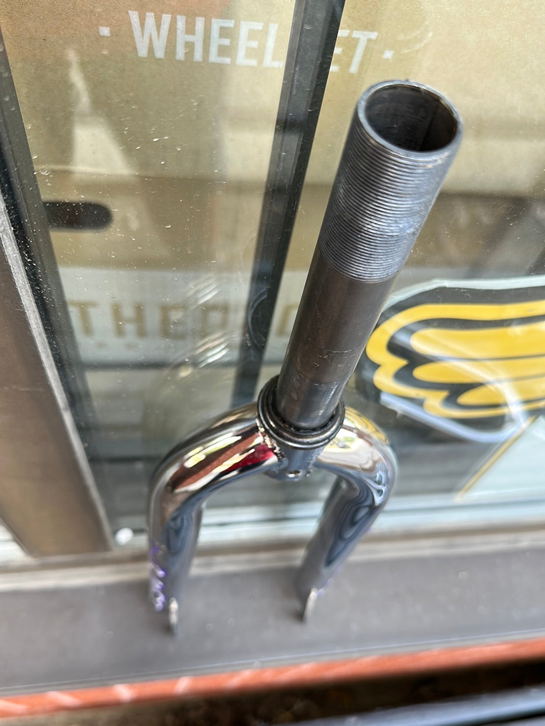 Used Haro 90’s/2000’s 1” Threaded Fork