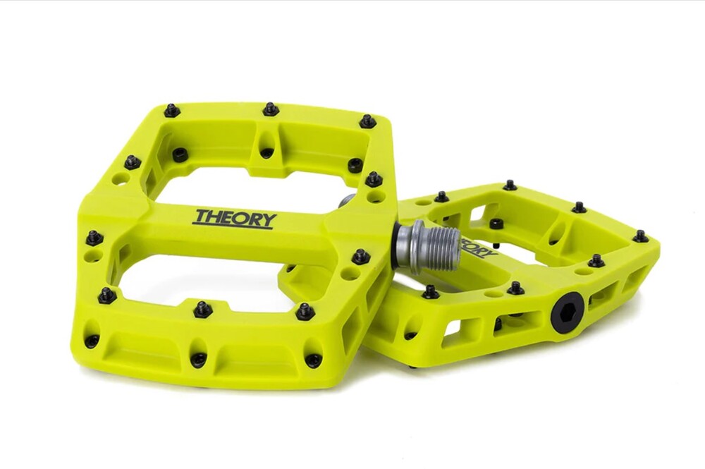 THEORY MEDIAN PEDAL Theory