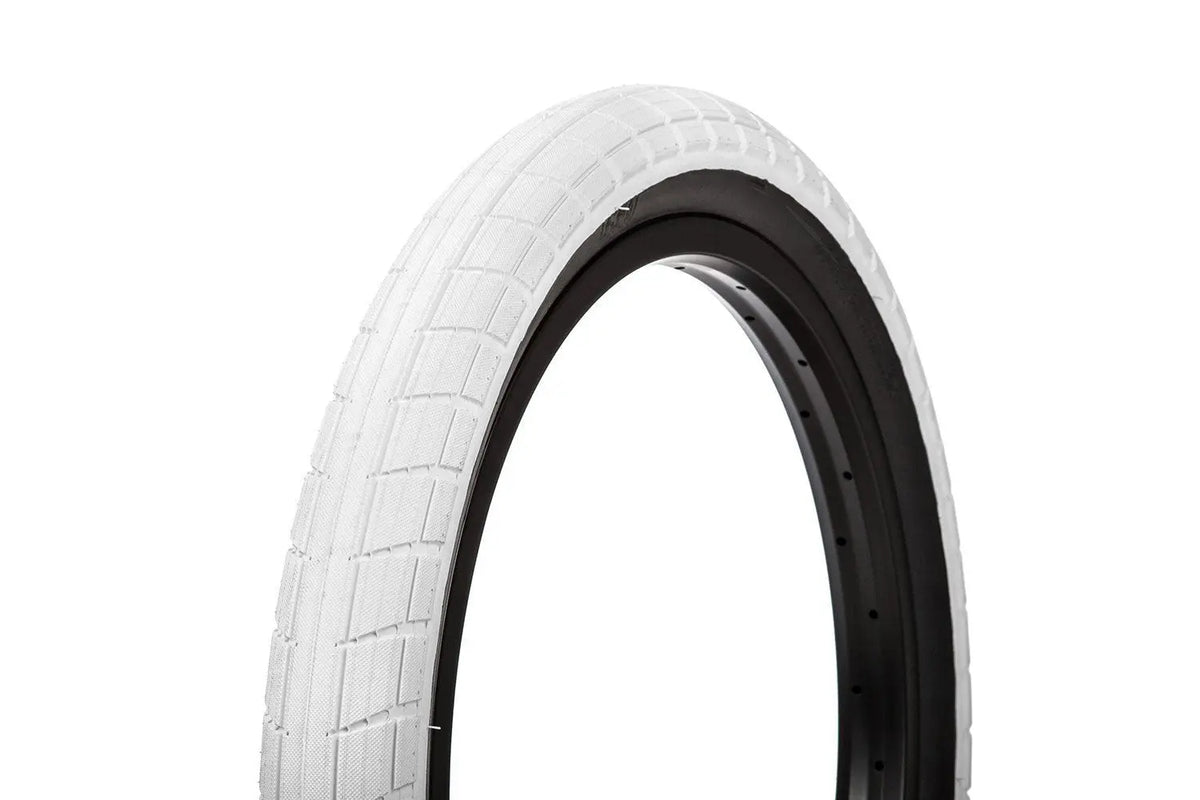 BSD DONNASQUEAK TIRE BSD