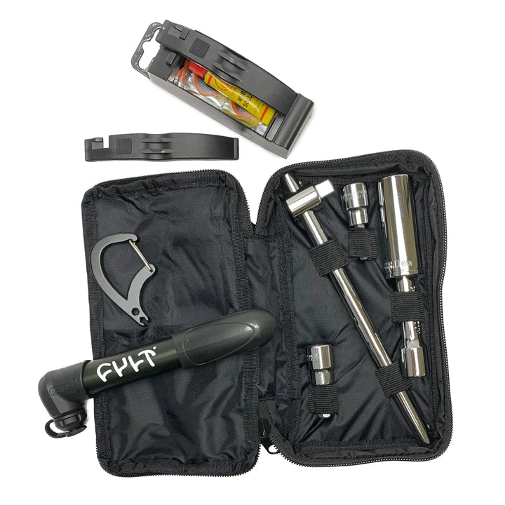 Cult Deluxe Tool Kit Cult