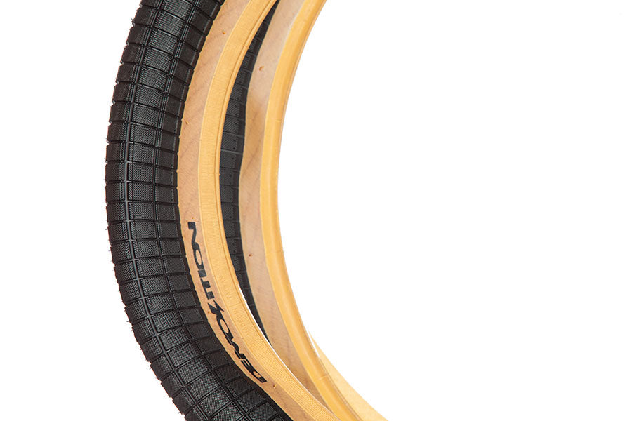 Mike “Hucker” Clark Hammerhead Tire