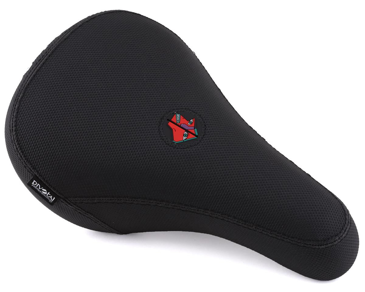 Primo Yumi Pivotal Seat