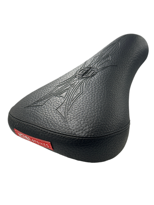 GT Conway Pivotal Seat (9/10)
