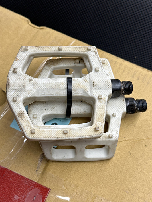 Used Fly Ruben Pedal 9/16