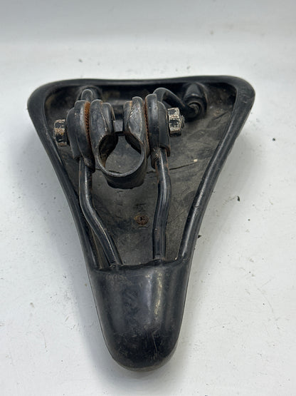Used GT Seat 90’s/2000’s (Broken Rails)