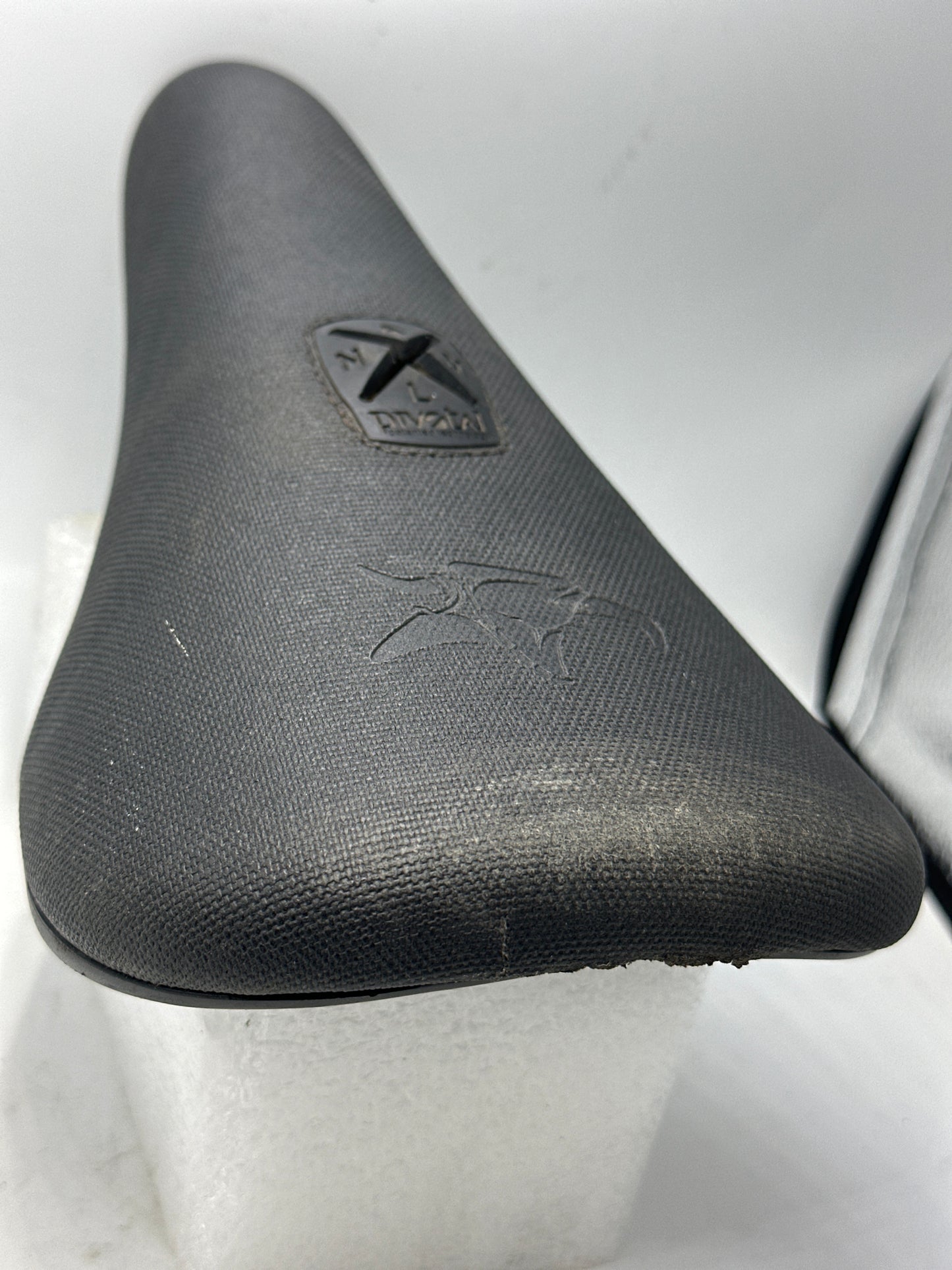 Used Animal Pivotal Seat