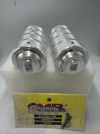 MR. Control Mid School Flatland Pegs (Pair)