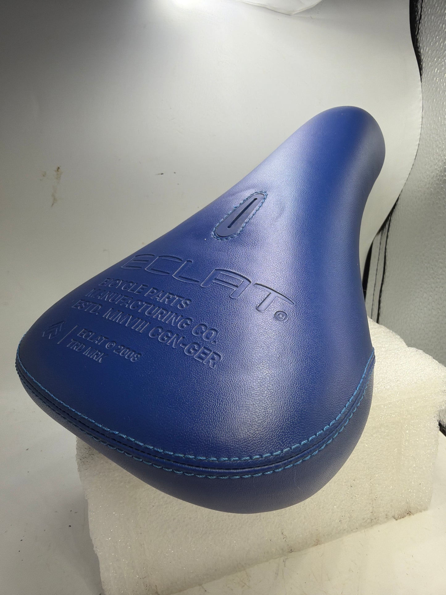 Used Eclat Bios Seat 9/10