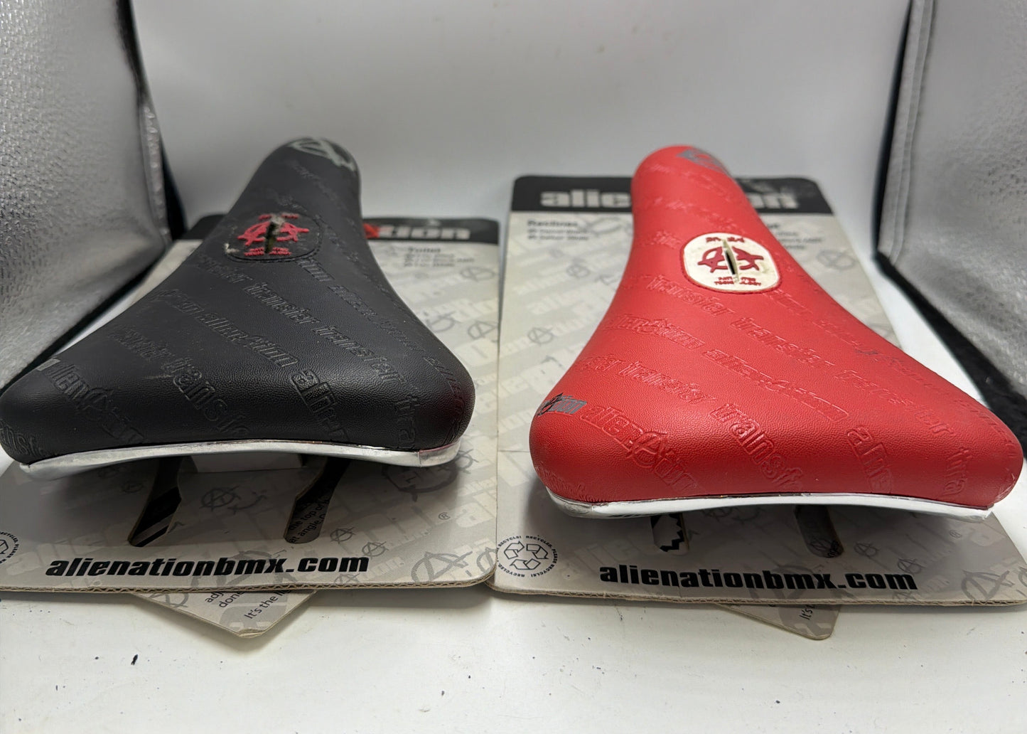 Alienation Transfer Pivotal Seat (NOS)