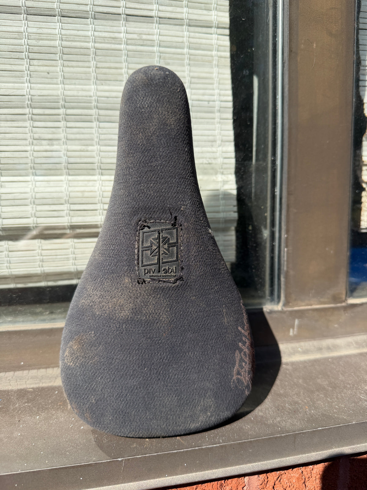 Used Fit Pivotal Seat Slim (Mid 2000's)