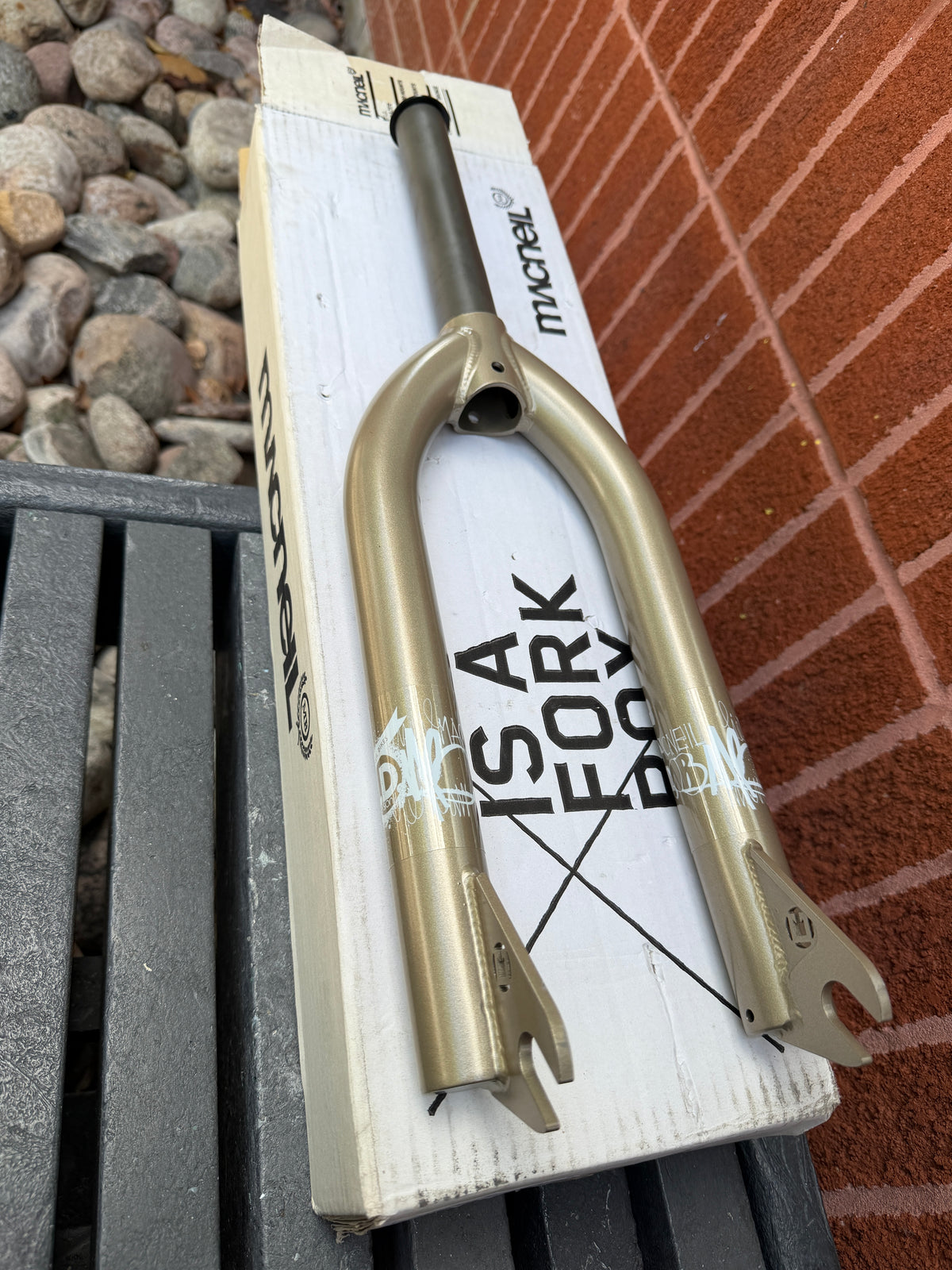 Macneil ID Forks (NOS)