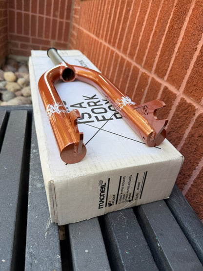 Macneil ID Forks (NOS)
