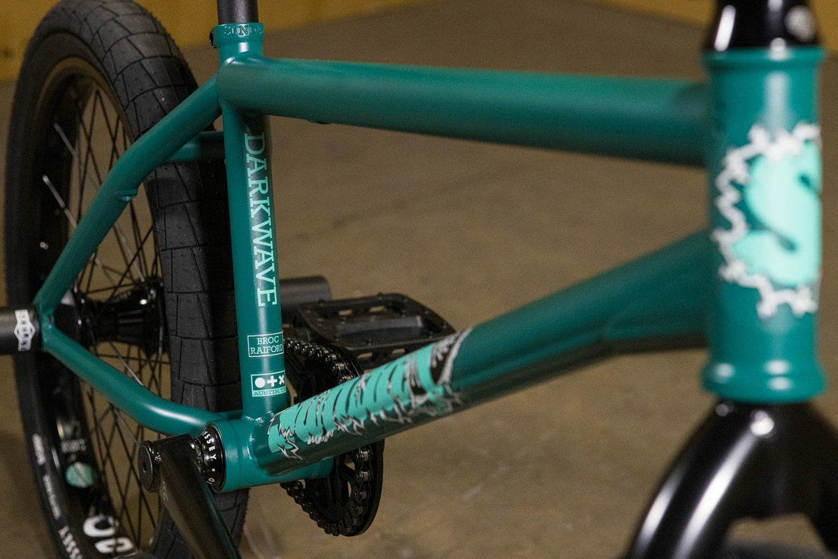 Sunday Darkwave BMX Bike