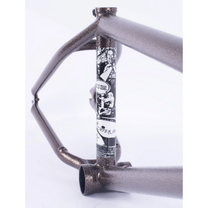 Cult "Preston/Walsh" Frame