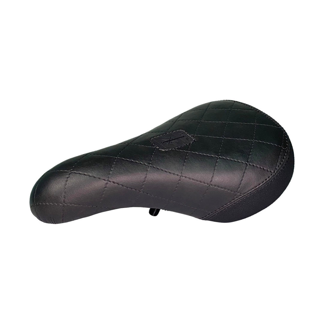 FIT BARSTOOL PIVOTAL SEAT