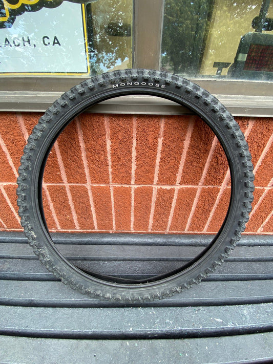 Used Mongoose Blur 1.85 Single (8/10 Tread)