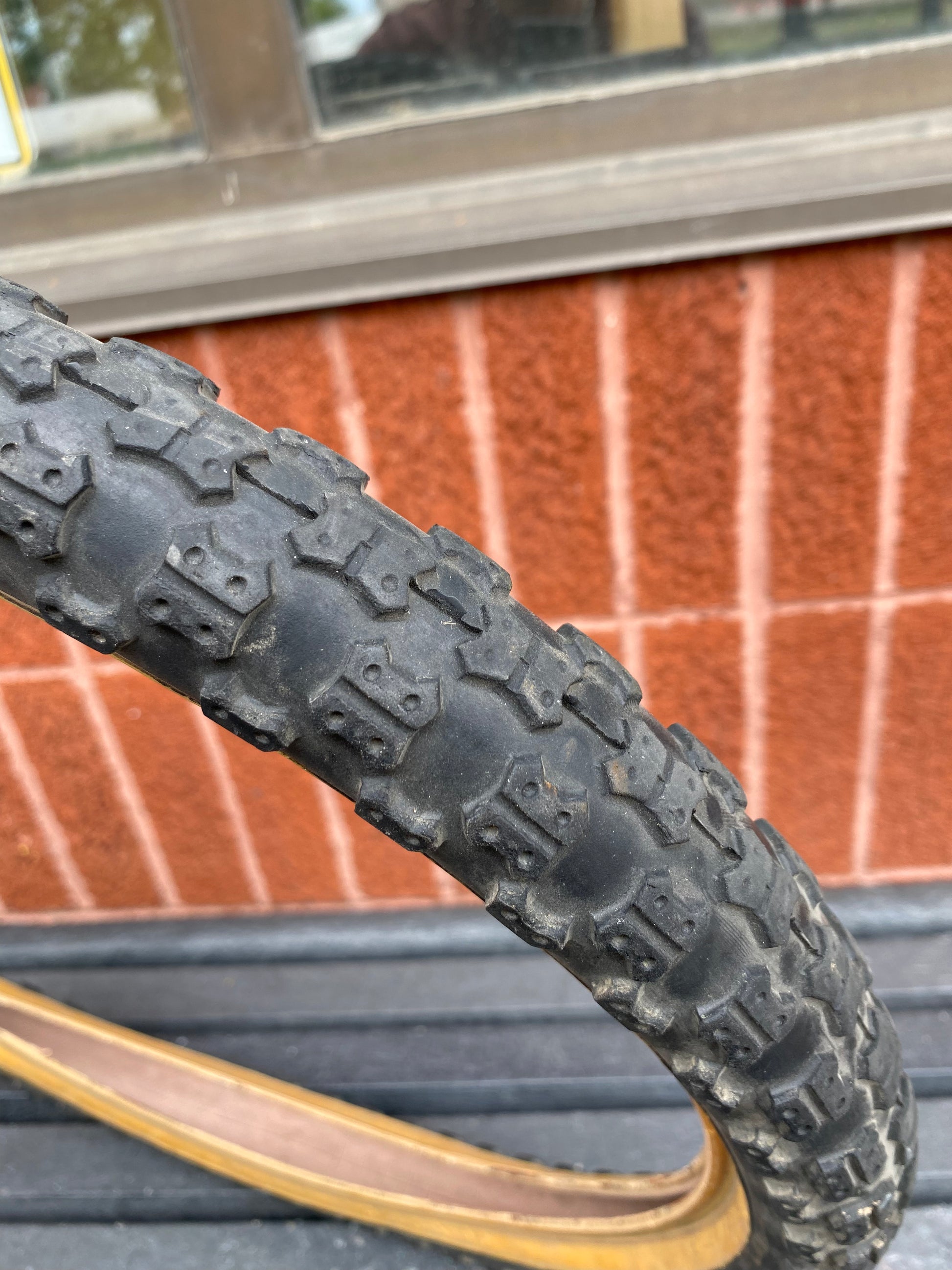 Used Kenda Gum Wall Tire 2.125 6 10 Tread Harvester Bikes