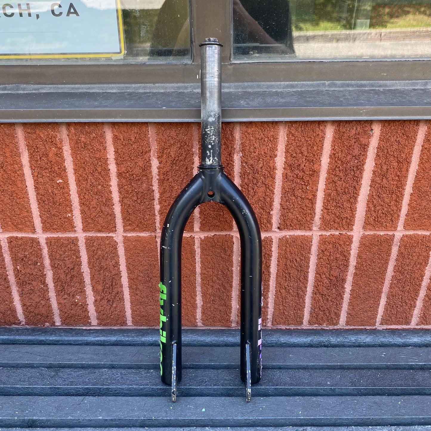 Used Mid School Fly Fork 1 1/8”