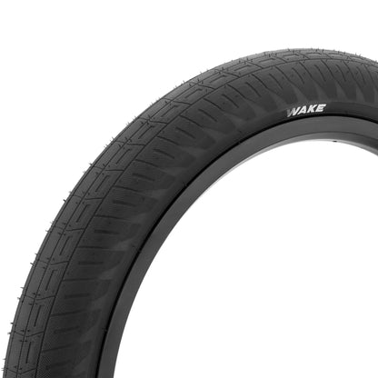 Kink Wake Tire