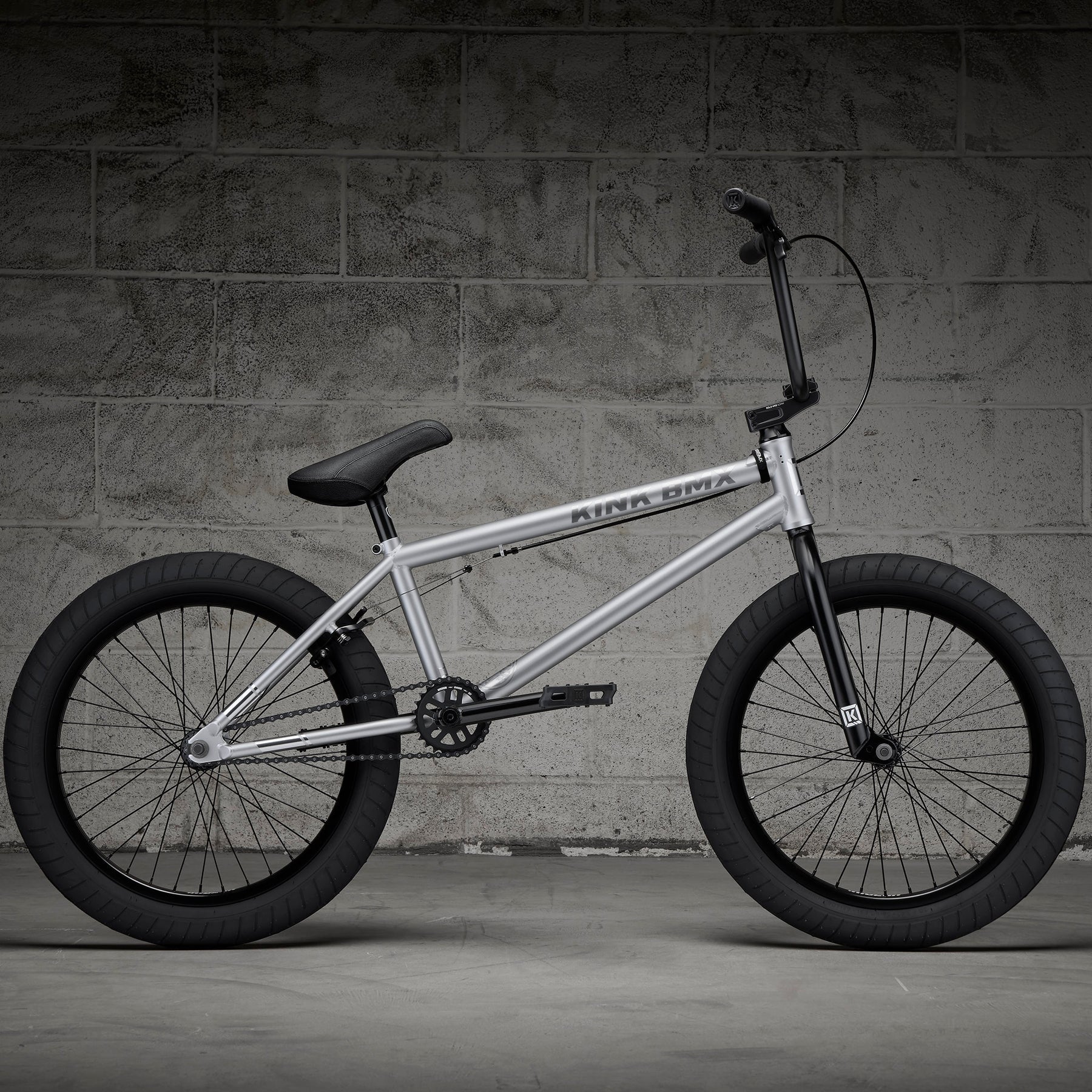 2027 Kink Whip XL (Preorder May 2026) Kink