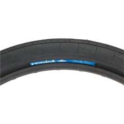 Resist Nomad Tire Black 26 x 2.25 (Single)