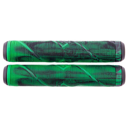 STRIKER GRIPS