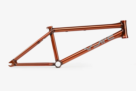 WETHEPEOPLE ARC MURRAY LOUBSER SIGNATURE FRAME