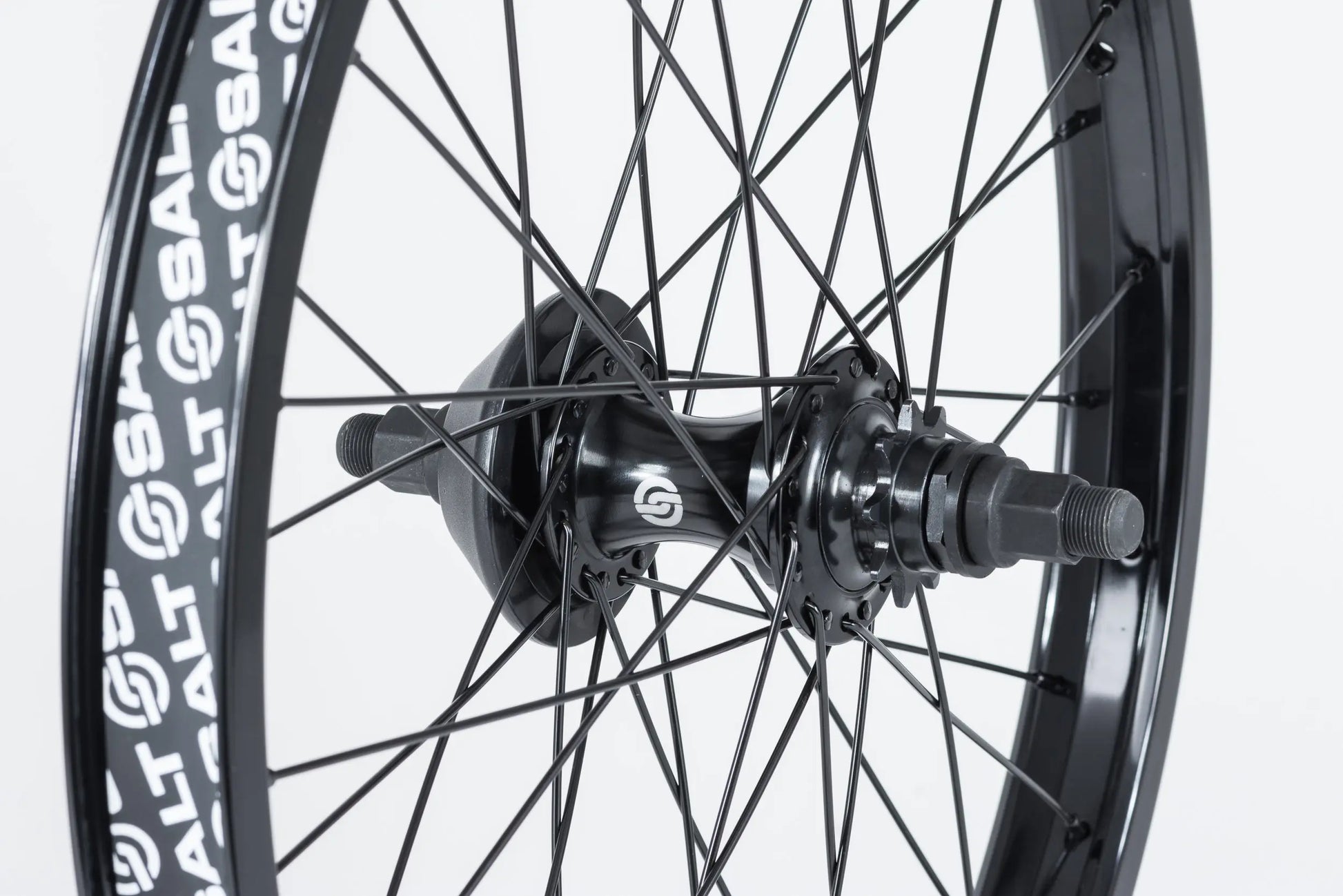 SALT EX CASSETTE REARWHEEL RHD SEALED W/ GUARD Salt