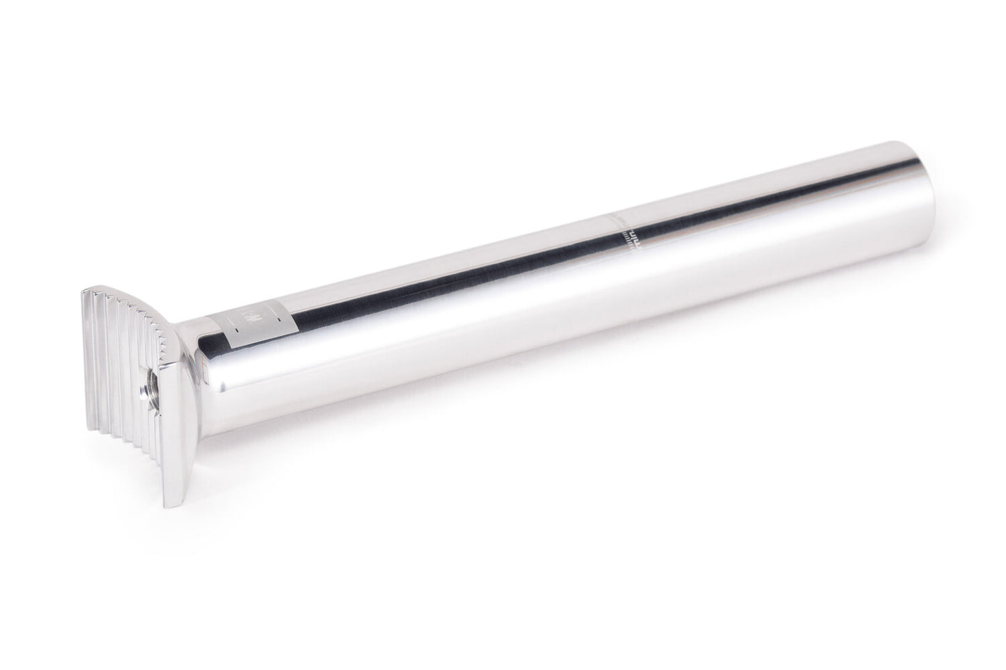 WETHEPEOPLE PIVOTAL SEATPOST 200mm