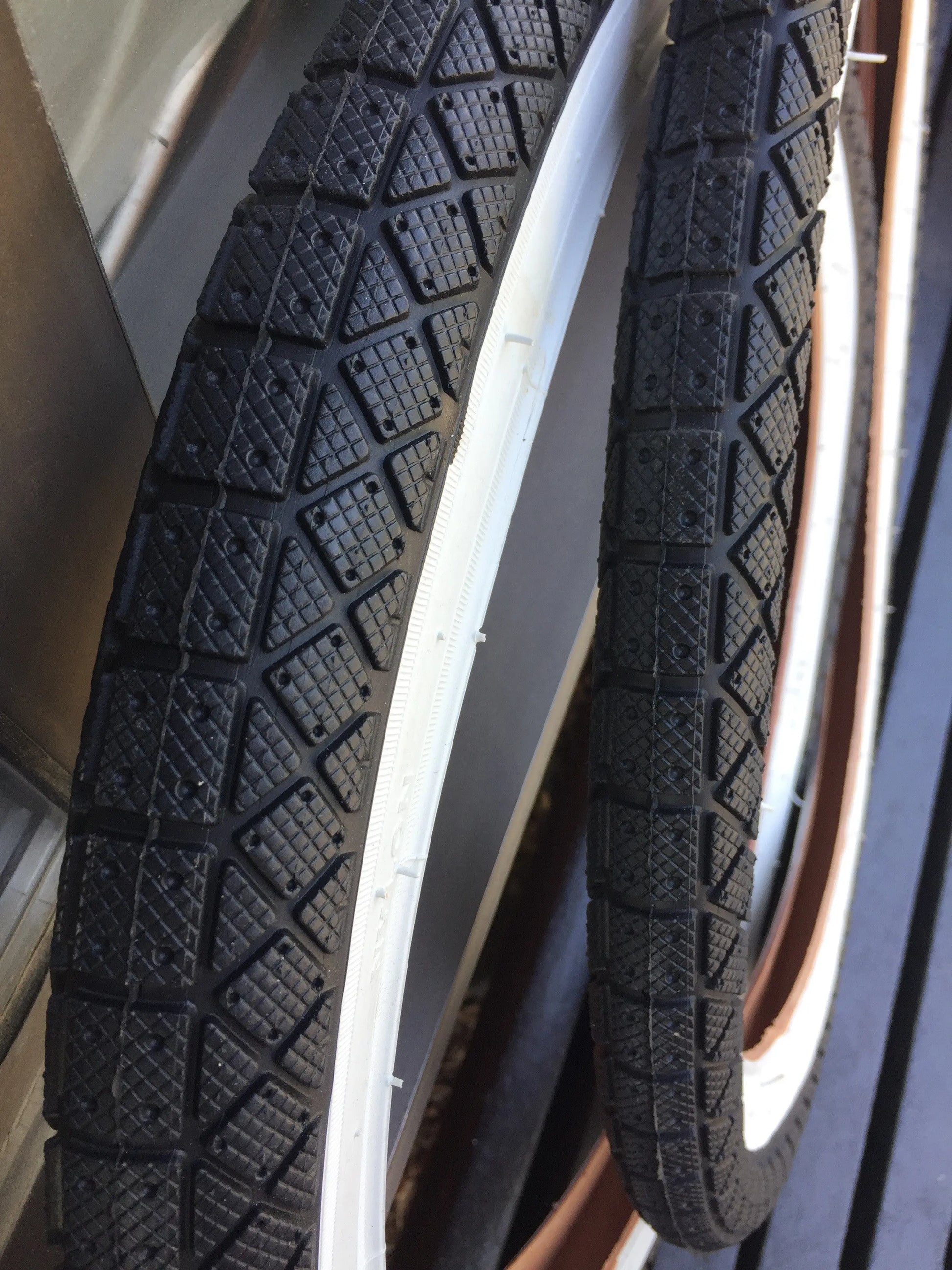 20" White Wall Tire 1.95" for Old School BMX CST